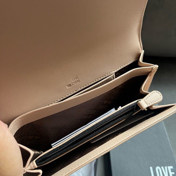 LOVE MOSCHINO long wallet nude brand new - Picture 5 of 5